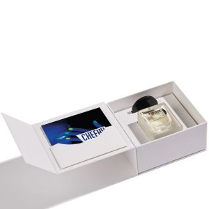 Jusbox Perfumes Cheeky Smile box inside